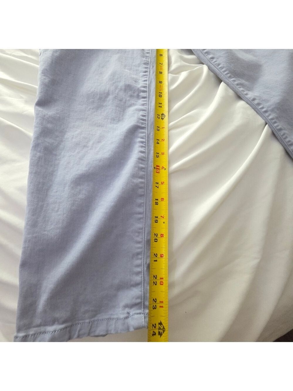 Calvin Klein Jeans Mid Rise Cropped Pastel Blue Jeans Size 10 - Picture 9 of 9